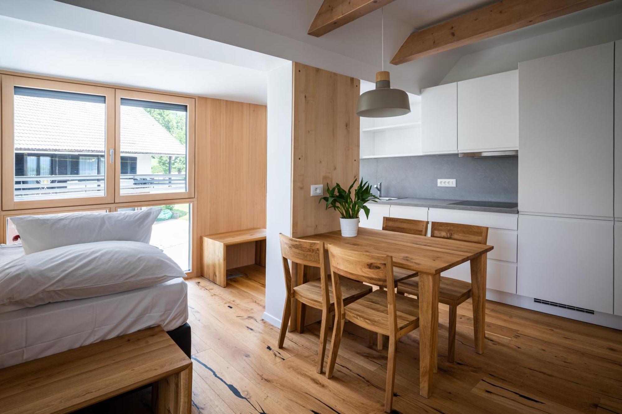 Lucka Bled Quiet Location, Free Bikes, Big Garden, Doctor Apartment Exterior photo