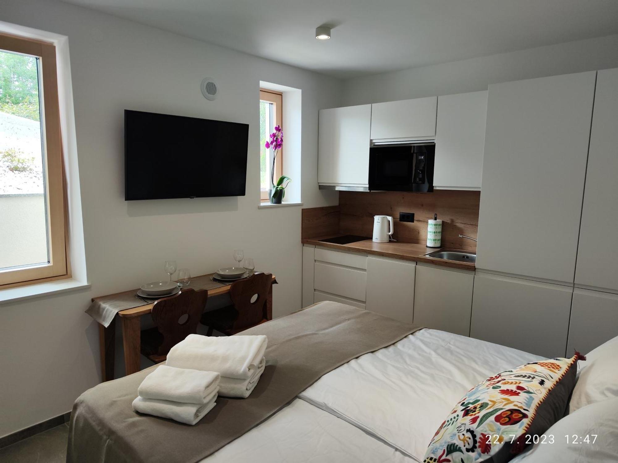 Lucka Bled Quiet Location, Free Bikes, Big Garden, Doctor Apartment Exterior photo