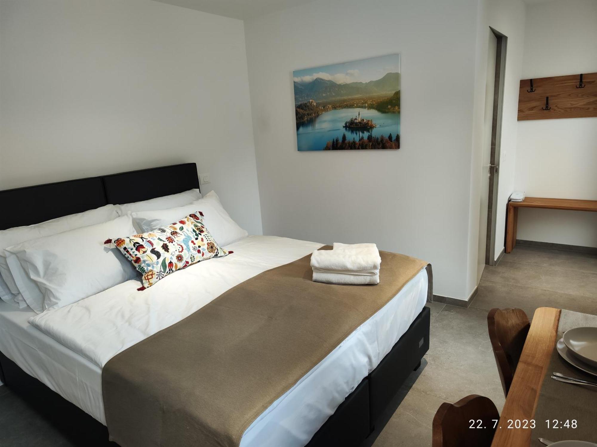 Lucka Bled Quiet Location, Free Bikes, Big Garden, Doctor Apartment Exterior photo