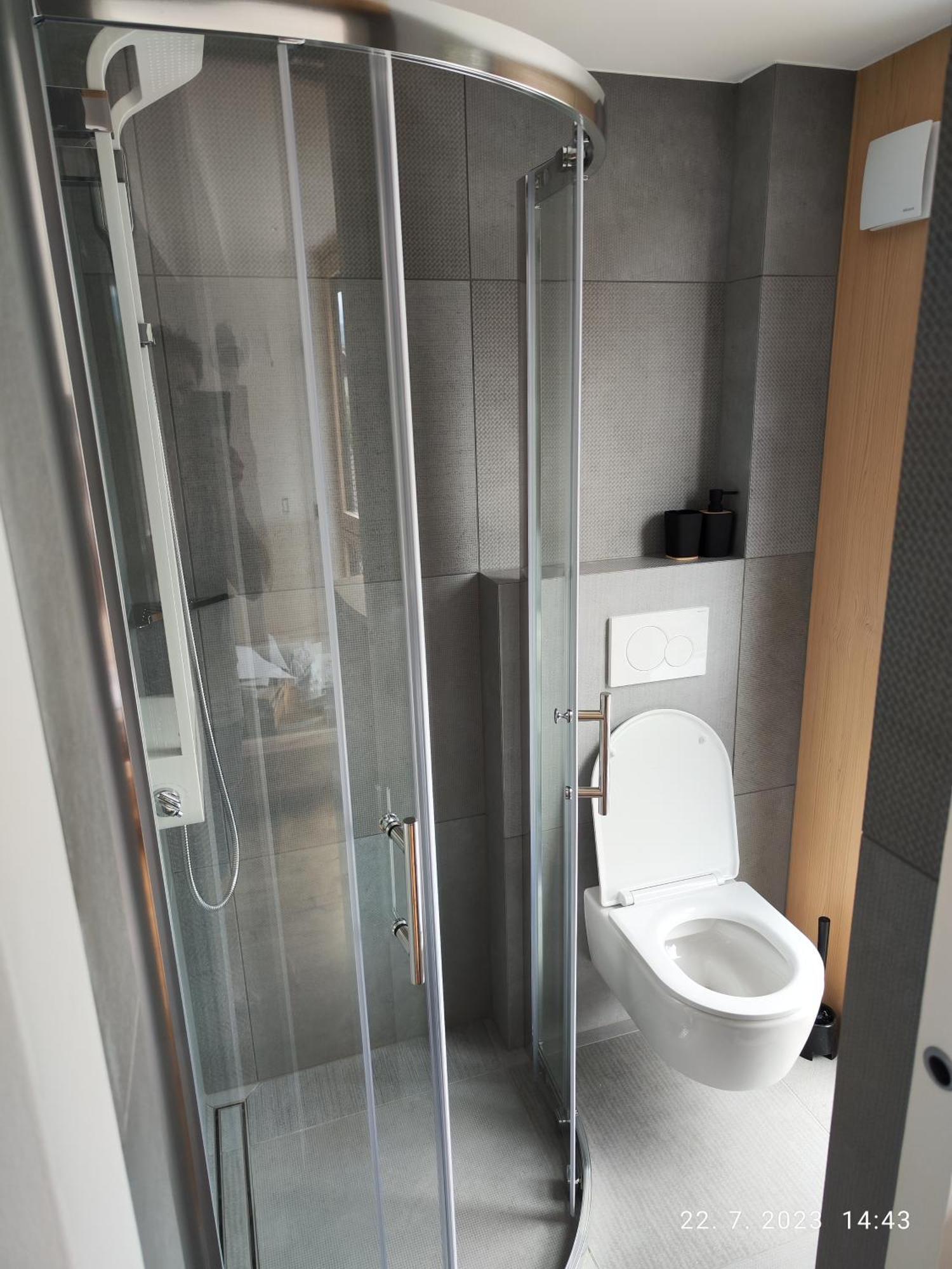 Lucka Bled Quiet Location, Free Bikes, Big Garden, Doctor Apartment Exterior photo