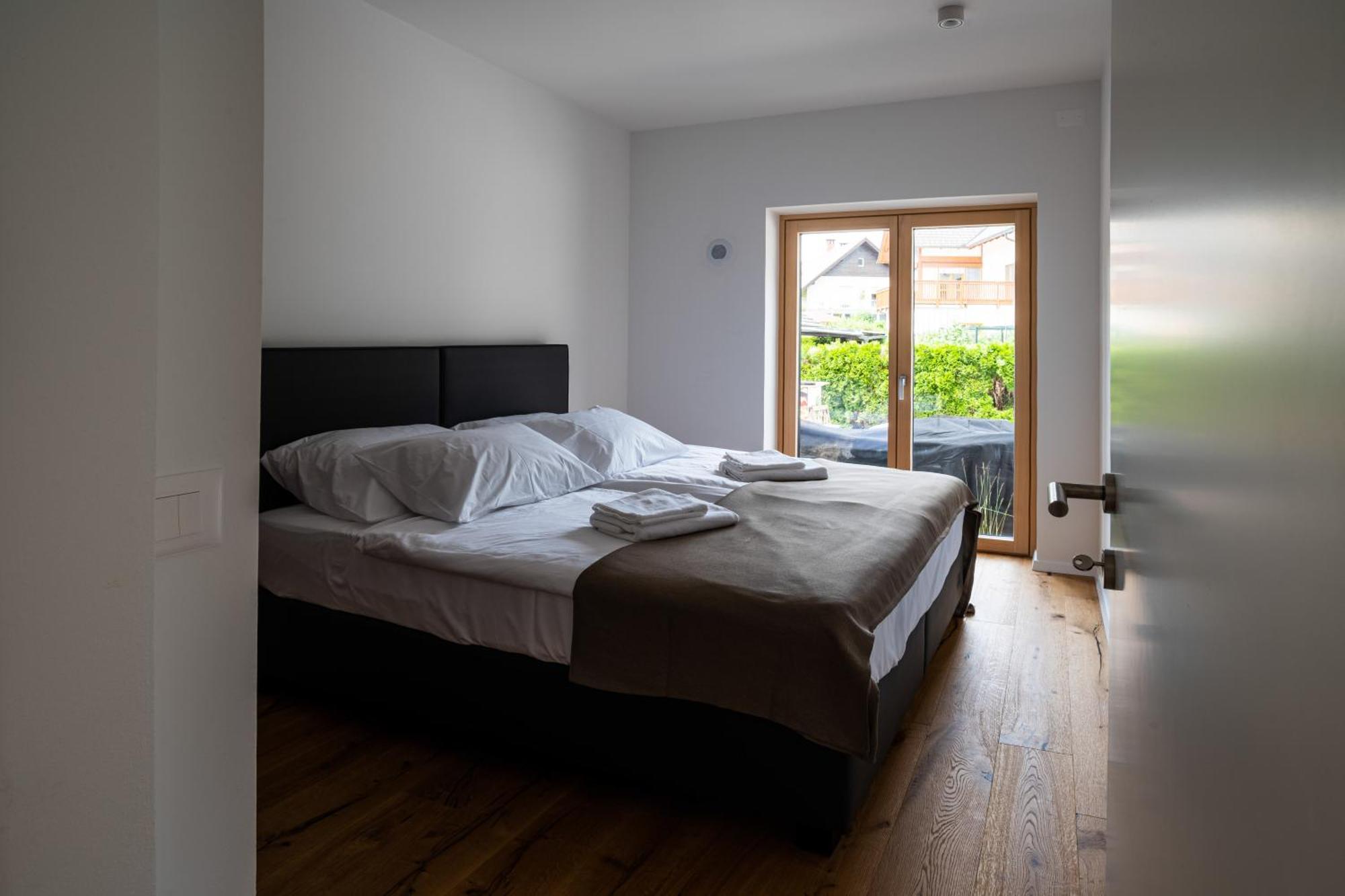 Lucka Bled Quiet Location, Free Bikes, Big Garden, Doctor Apartment Exterior photo
